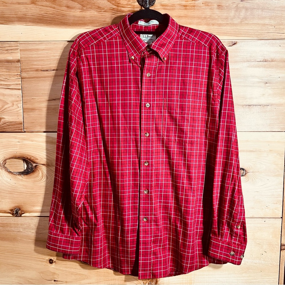 L.L. Bean Red Plaid Men's Button-down Shirt Classic Wrinkle-free Traditional Fit